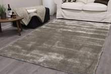 Effen-vloerkleed-Experian-taupe